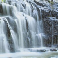 Komar Fototapete Pura Kaunui Falls 368&times;254 cm 8-256