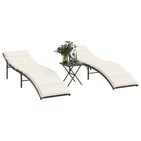 vidaXL Sonnenliegen 2 Stk. mit Tisch Braun Poly Rattan